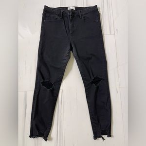 Abercrombie & Fitch high rise super skinny ankle black jeans size 32/14